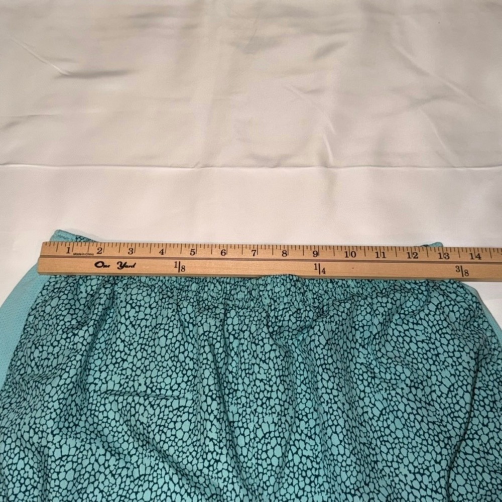 Nike Running Shorts Womens Size M Teal Black Pebble Print Dri-FIT Mesh Athletic - Picture 7 of 8